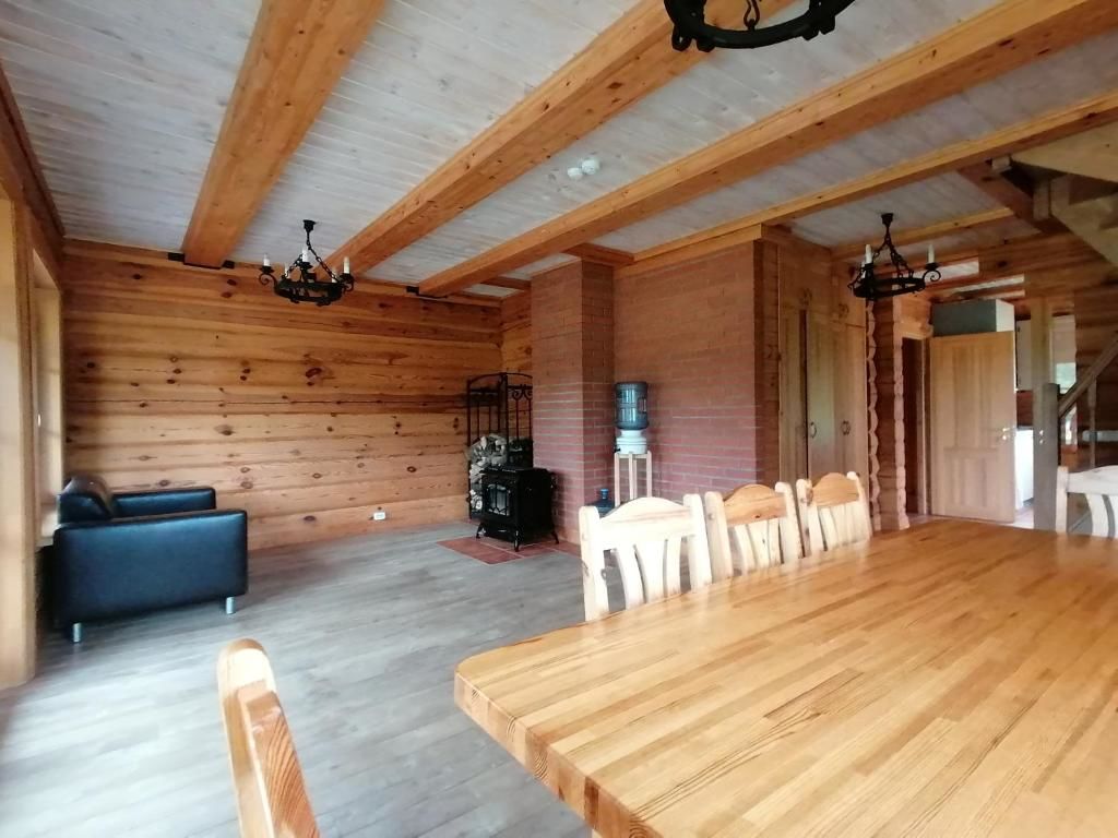 Дома для отпуска Vacation home by the lake with sauna Stalbe